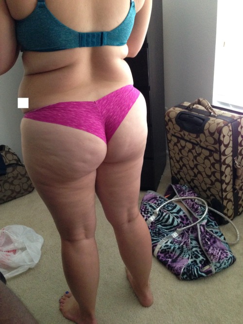 thethickwhiteass:Thethickwhiteass.tumblr.com