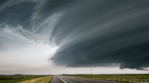 jeantes:Looping gifs of Super-cell ThunderstormsBy Mike Hollingshead