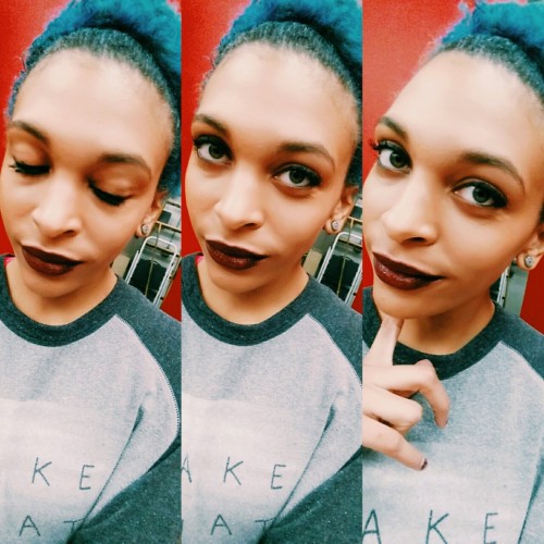 onjunetenth:Black and blue and burgandy