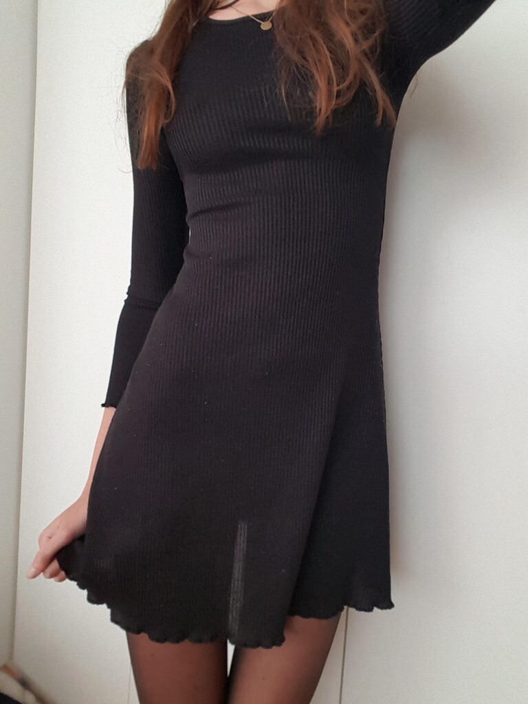 sweetbabybree:  Getting ready for a party tonight. Hope someone notices I’m not