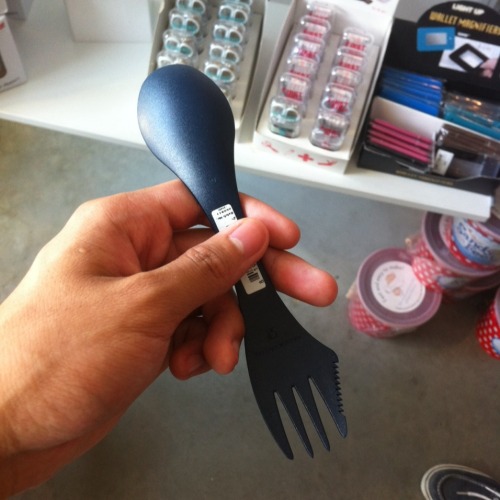 perlockholmes:  vantasass:  skeetbucket:  A fork, knife, and spoon all in one  Chopsticks with a soup spoon 2013 we did it  YEA ITS ALL FUN AND GAMES UNTIL YU GO TO TAKE A BITE OFF YOUR FORK AND GET THE CORNER OF MOUTH SLICED OPEN JOKER STYLE BY THE KNIFE