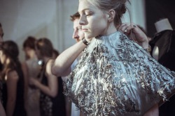 hedislim-man:  Backstage at Iris Van Herpen’s Wilderness Show