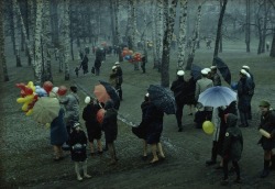 paintdeath:  People strolling through a park in Finland during a wet May snowstorm in 1968 by George F. Mobley for NGC 