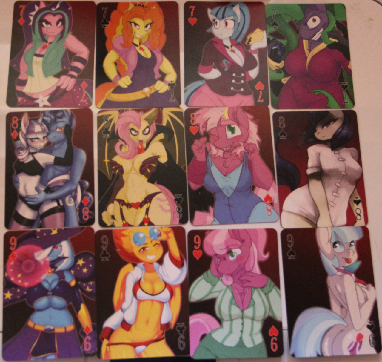 foxintwilight:  lil-miss-eidi:  The first test deck for Full Service Series 2!(Click