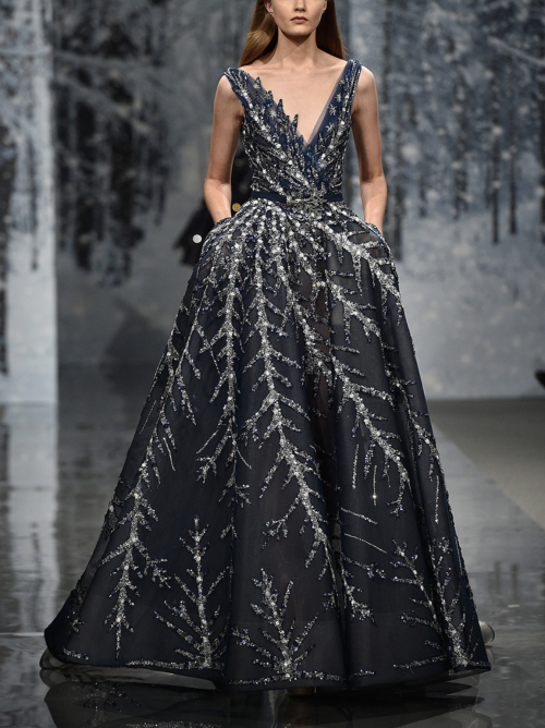 acourtofcouture