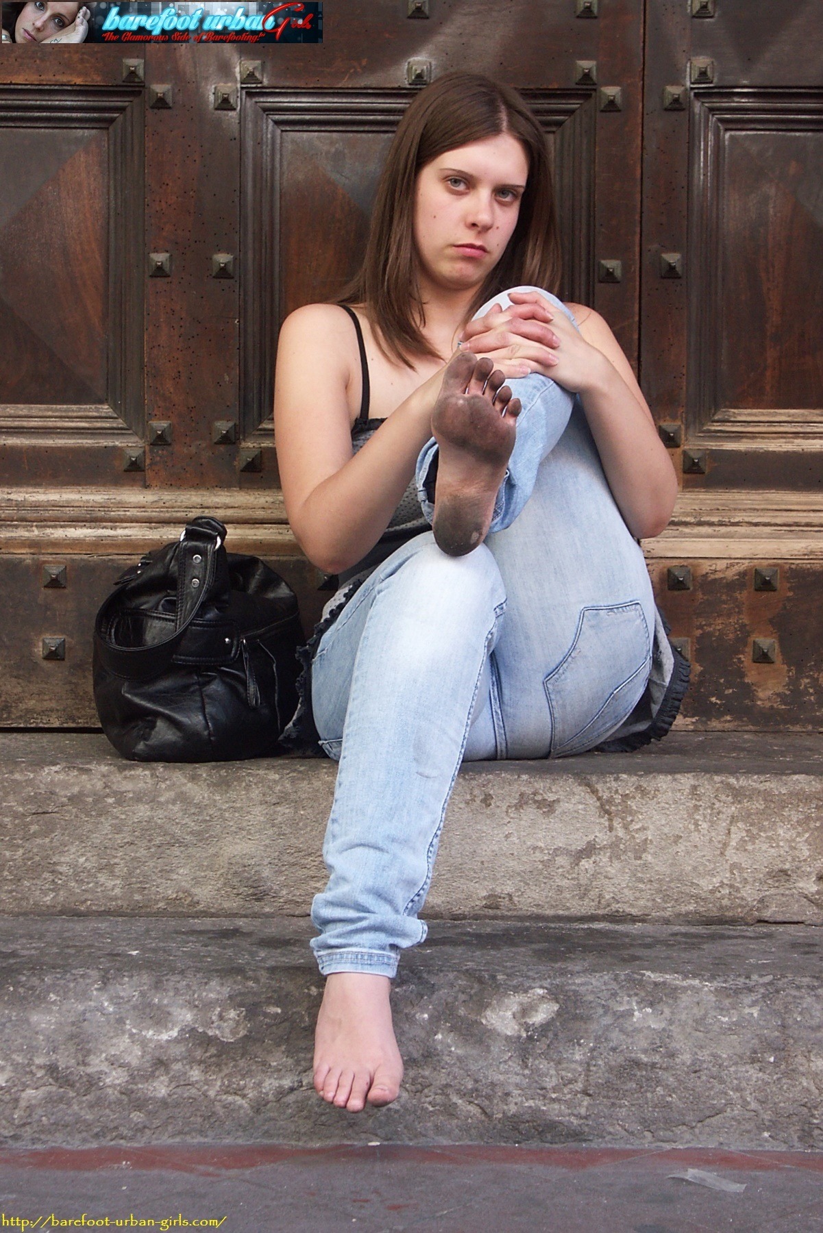 SIZZLING HOT UPDATE from BAREFOOT URBAN GIRLS!!!This week we have a photoset of