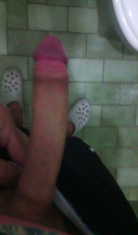 militarycops:  Esta es una vergota mmmm monumental y deliciosa 😃