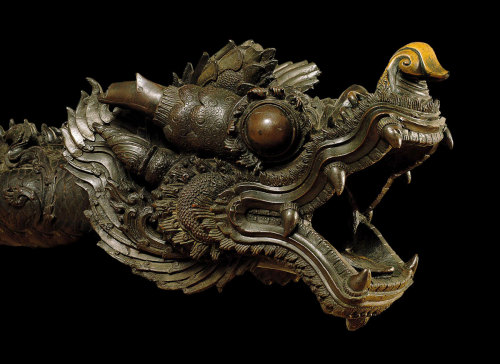 An 18th century Burmese bronze cannon, part of the UK Royal Armouries collection.