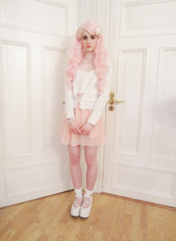 cutecrossdresserstac:  Well cute she could