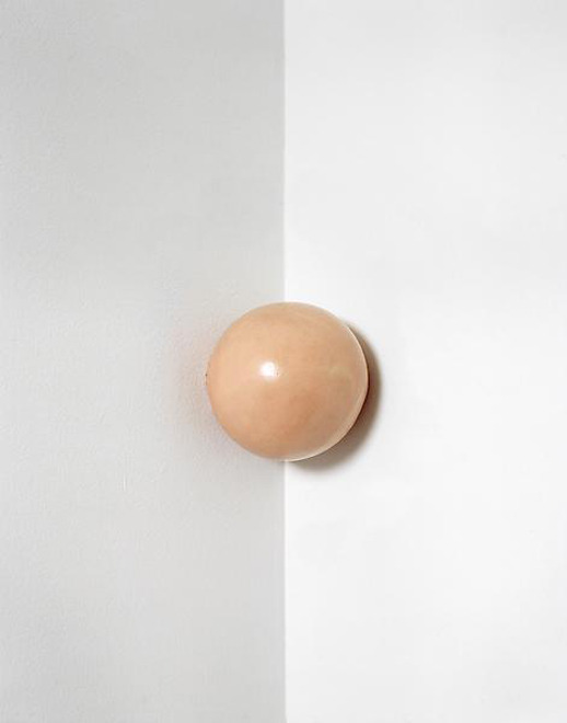 museumuesum:  Tom Friedman Untitled, 1990 Bubble gum, 12.7 cm diameter Approximately