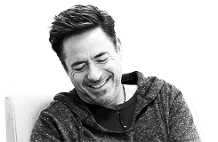 filha-do-tonystark:  lindo