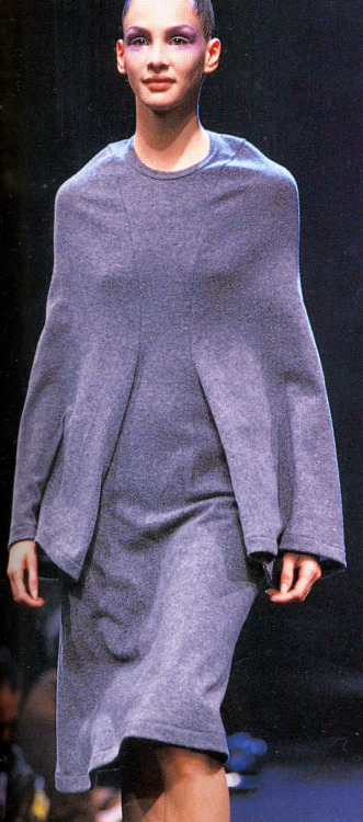 archivings: Comme des Garcons Fall/Winter 1995