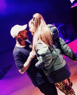 selriana-news:  02. 06. Unseen photos of Ariana and Mac performing at Red Rocks Amphitheatre (2016. October. 31)By: Lilla