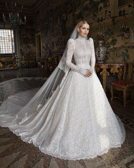 Princess Diana’s Niece Just Got Married in a Victorian-Inspired Wedding Dress