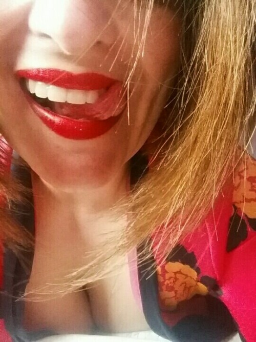 brujitalove:  Smile and tongue…… Play ???