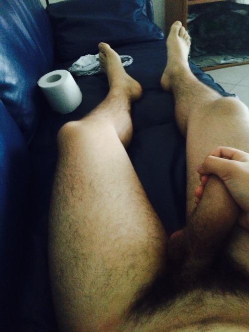 nakedfitguy:  When I see your posts✊🏼💦