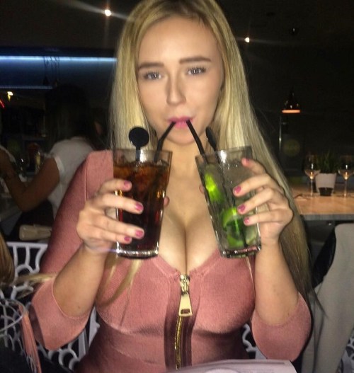 Cleavage #1385