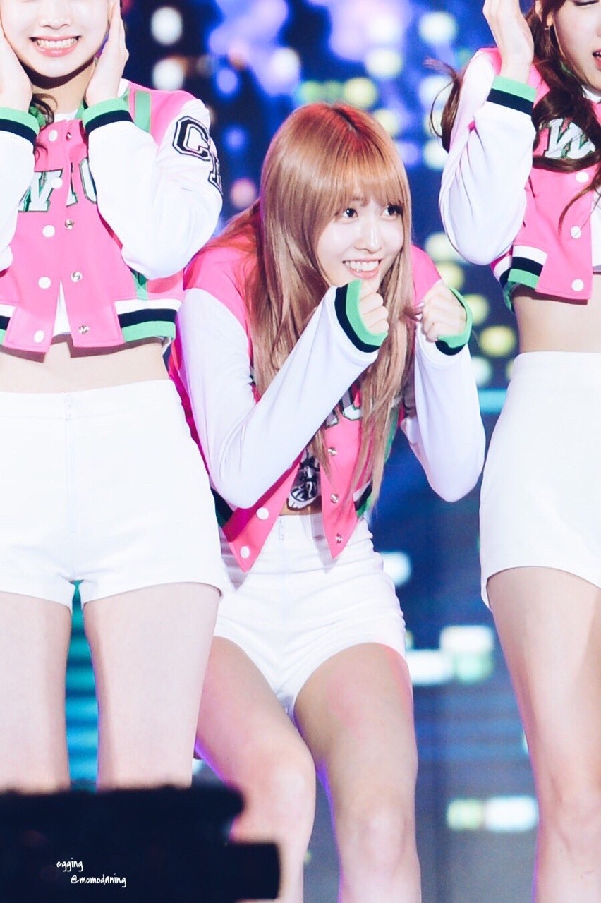 fyeah-japanline:  egging | do not edit. 