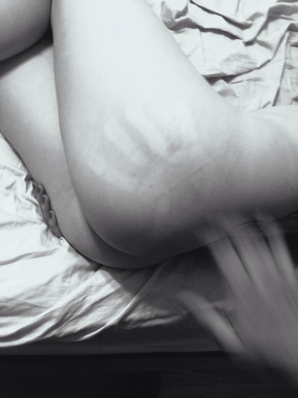 call-me-darlin:  Spank me, it’s the only way I learn. ride-me-down-easy