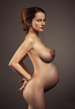 pregnantstillfucking:  Photo http://ift.tt/1IVPzFD
