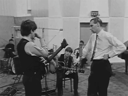unchaineddaisychain: Paul’s look to the camera is like something from The Office. And John see