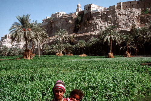 biladal-sham:Egypt. Deir El-Adra, Coptic village near Minya. 1997. A. Abbas