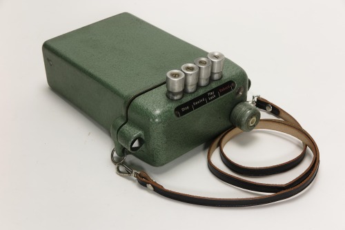 Hammertone metal case for the Protona Minifon P55 (miniature wire recorder / spy kit)  Germany 