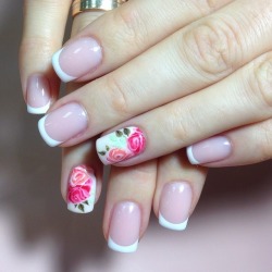 nails:  #nails #nailart #naildesign ❤️#women #love #flowers❤️http://instagram.com/p/uqrx-rvU9G/