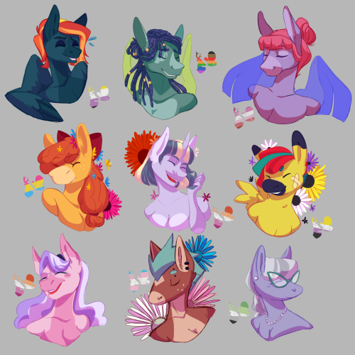 got some new followers bc i posted ponies. here are more ponies for u >:)