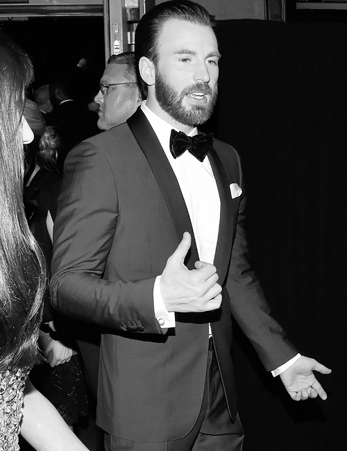 dailychrisrevans:   Chris Evans backstage at the 89th Annual Academy Awards at Hollywood