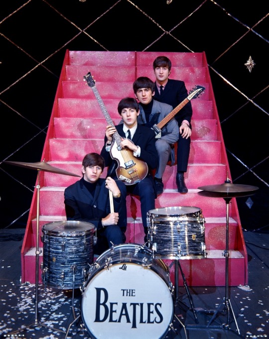 THE BEST PICTURES OF THE BEATLES IN COLOR