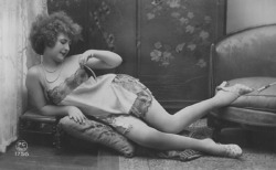 greatgdean:  Vintage risqué postcard source ebay 