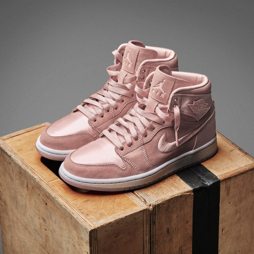unstablefragments2:  Air Jordan 1 “Season Of Her” Pack