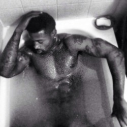 black-mens-skin:  The archive:http://black-mens-skin.tumblr.com/archive