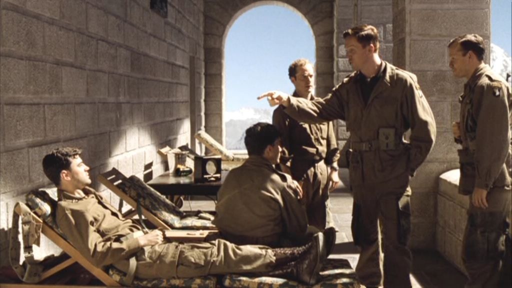 housewifesecrets:  dealswithfate:  wearebandofbrothers:  Day 6: Scene That Makes