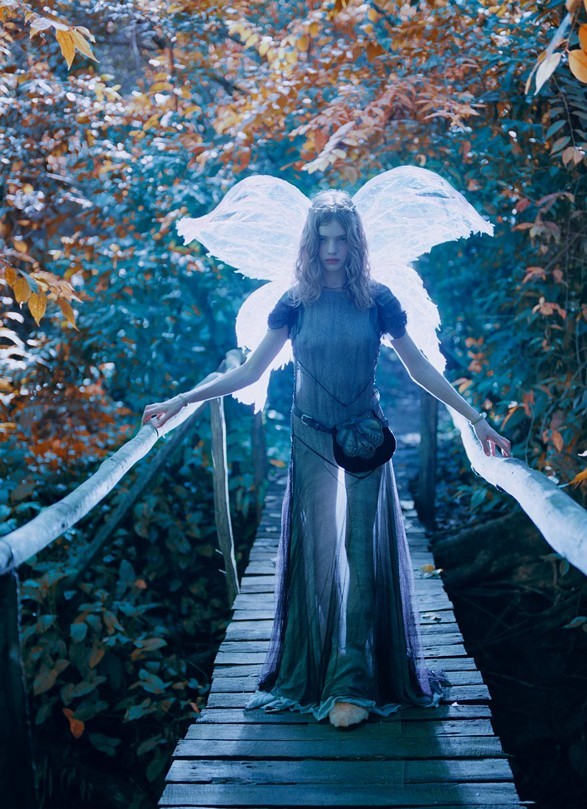blueblackdream:   Carter Smith, Fable Attraction, Natalia Vodianova, W, May 2002