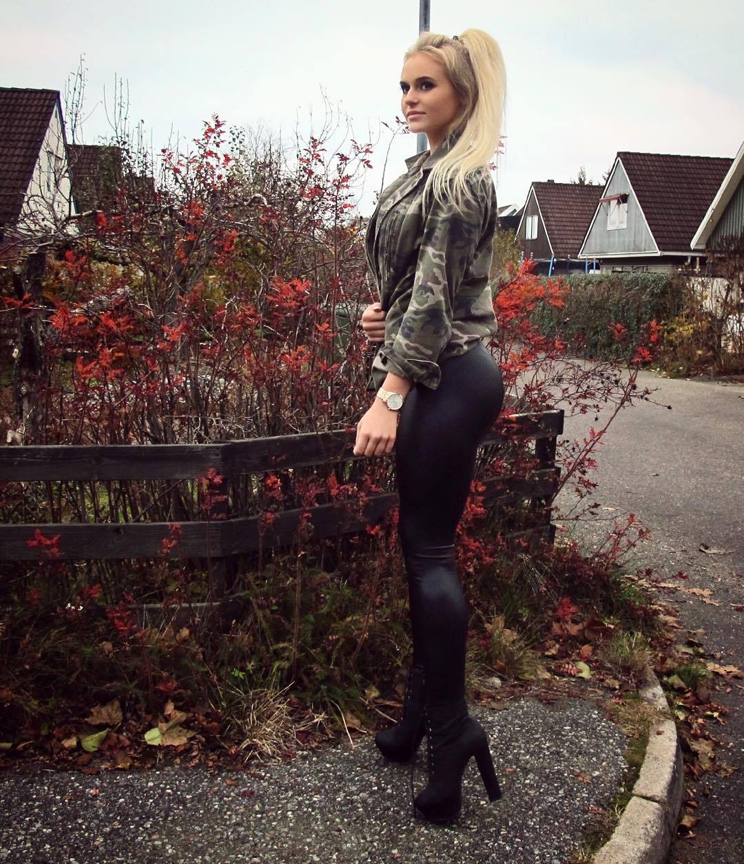thesexualrelease:  ☁