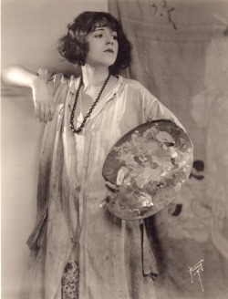  Helen Ferguson by Hoover, 1920s 