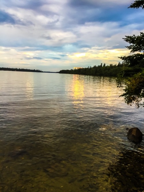 adventuresofhuman:  Beautiful cloudy sunset