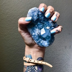 starborn-witch:Celestine/Celestite 💙