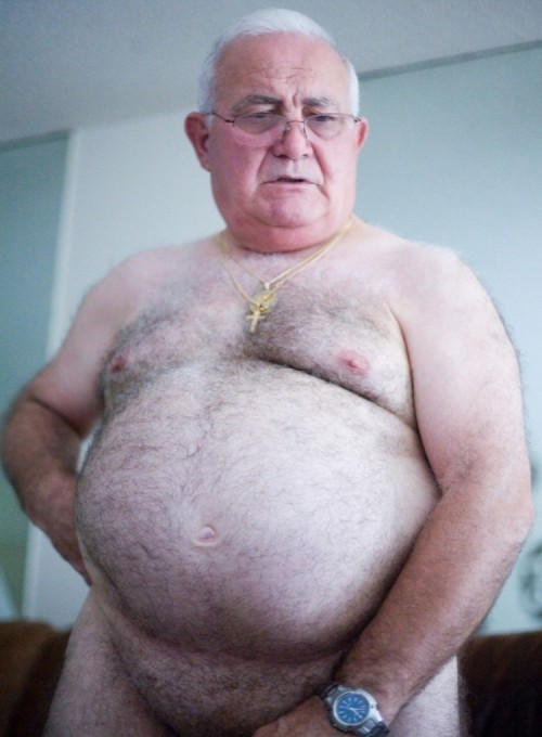 lobito07:  portuga2014:  insidenergy:  paylu:  Mmmmm II  mon amour  WwwoooofffffWonderfull daddy   Hola papa hermoso  que rico seria poder acariciar tu cuerpo