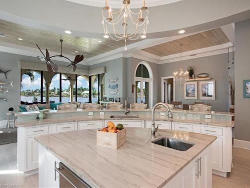 luxorroyalty: Luxury Fit For RoyaltyFollow Us On Instagram and Pinterest for immersive Luxury conten