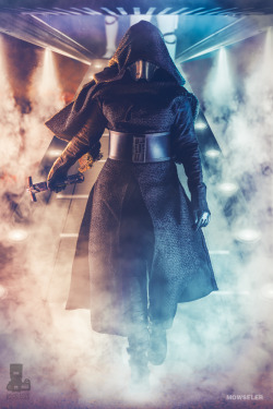 Kylo Ren Arrives by truefd 