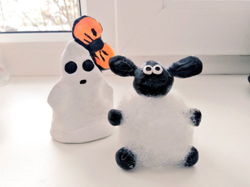 My new handmade thingies - a pumpkin and a ghost - feat. my pervious creations: Timmy & Hickory