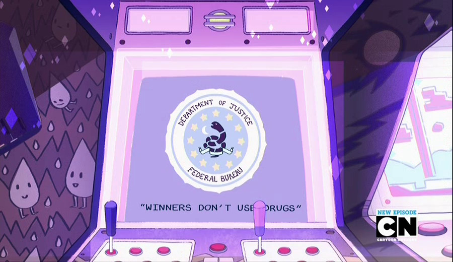 kasukasukasumisty:  steelcorridor:  A few small details in Steven Universe. Pearl appears to