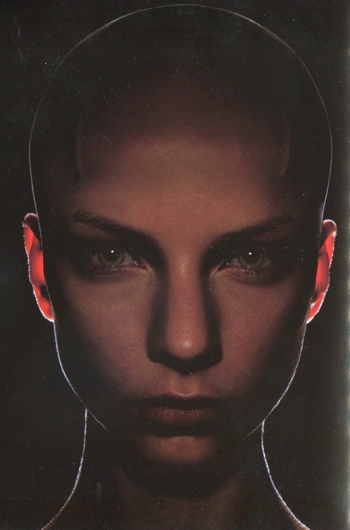 Porn 2001hz:Issey Miyake Fall/Winter Ad Campaign photos