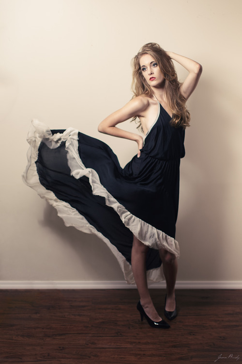 Photographer: Jason BusbyModel: Catherine Peltier