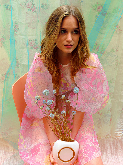 ELIZABETH LAIL | Sarah Slutsky For The Zoe Report, Oct. 2020 / Dec. 2020