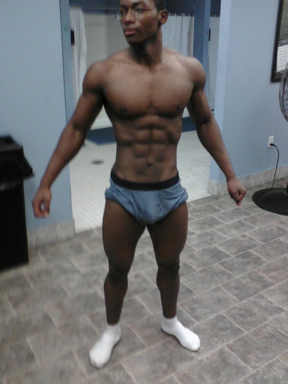 muscle&ndash;and-nerds:  2Rbeast from YouTube 