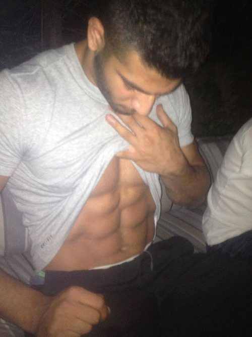 meniloveat5280:  Follow for over 85,000 examples of The Art of Man